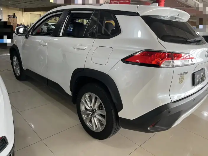 Toyota Corolla Cross 2023 Model 2.0L Intelligent Hybrid Pioneer Edition – фото 4