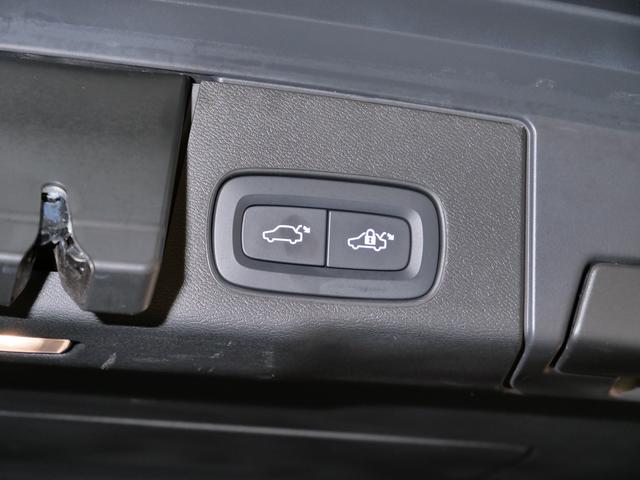 Volvo XC60 PHEV 2025 модификация T8 4WD Long Battery Li f e Pro Smart Range Deluxe Edition – фото 24