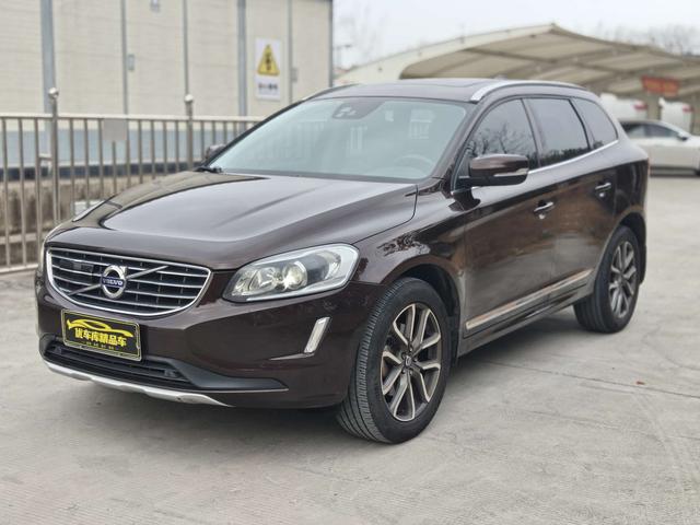 Volvo XC60 2017 модификация T5 AWD Smart Range L Class Edition – фото 1