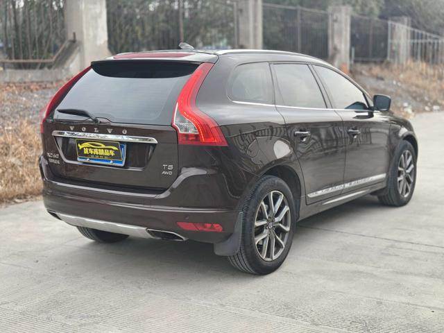 Volvo XC60 2017 модификация T5 AWD Smart Range L Class Edition – фото 6