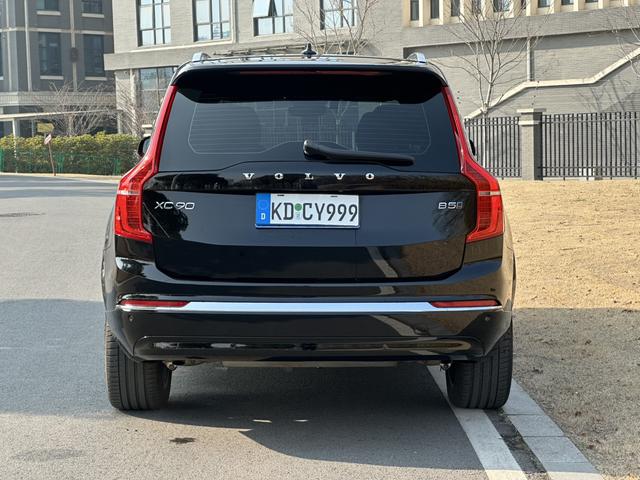 Volvo XC90 2023 B5 Smart Travel Luxury 5-Seater – фото 16