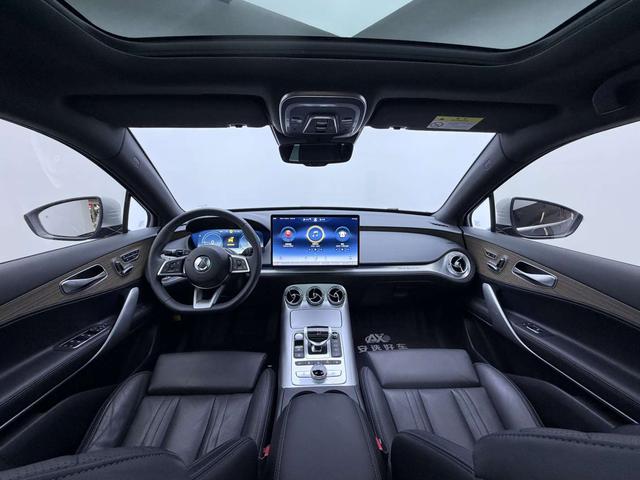 Denza X PHEV Модель 2020 года 2.0T Ultimate Edition – фото 7
