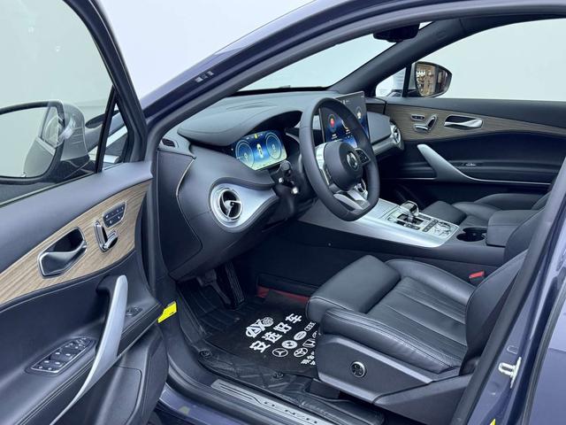 Denza X PHEV Модель 2020 года 2.0T Ultimate Edition – фото 10