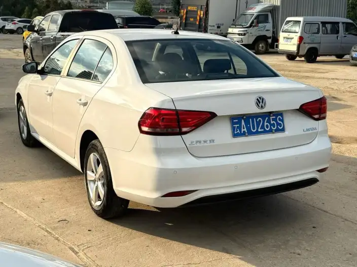Volkswagen Lavida 2019 Model Voyage 1.5L Automatic Fashion edition China VI