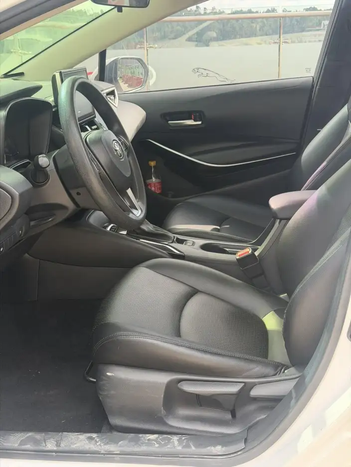 Toyota Corolla 2019 Model Hybrid 1.8L E-CVT GL-i Elite Edition – фото 10