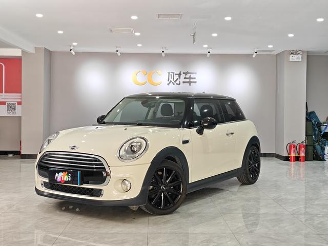 MINI 2016 1.5T COOPER Pioneer Edition – фото 1