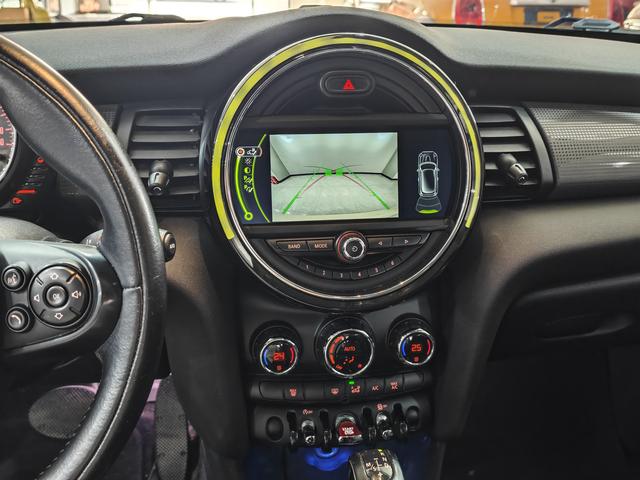 MINI 2016 1.5T COOPER Pioneer Edition – фото 8
