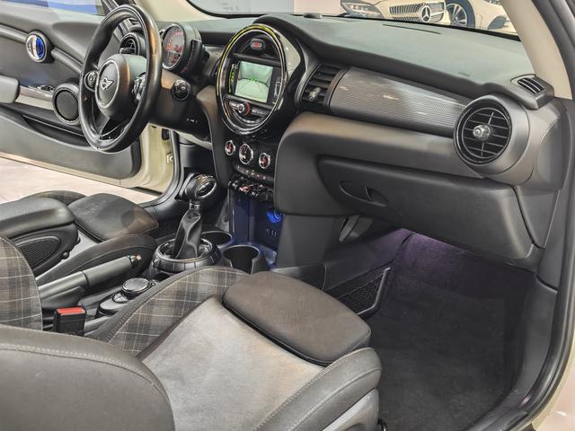 MINI 2016 1.5T COOPER Pioneer Edition – фото 11