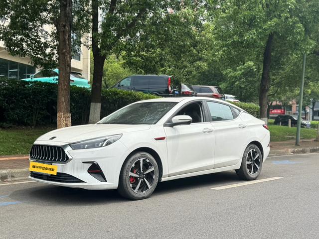 Sehol A5 Модель 2022 года 1.5T CVT Luxury Com f ort – фото 1