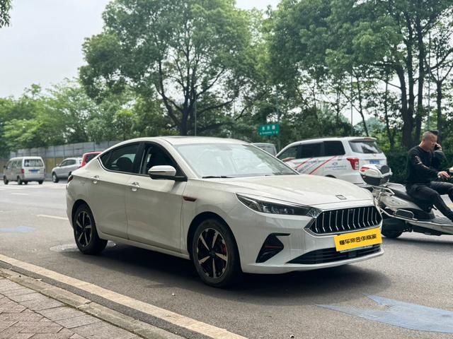 Sehol A5 Модель 2022 года 1.5T CVT Luxury Com f ort – фото 3
