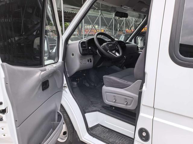 Teshun 2021 2.8T Space King Regular Long Axle Medium High Roo f Rear Dual Tire-Step 6-Seater Diesel China VI JX493 – фото 8