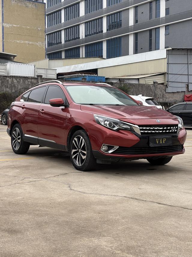 Venucia T90 2017 2.0L CVT Smart Fashion