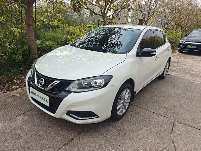 Nissan Tiida 2021 Model 1.6L CVT Zhixing Edition – фото 1