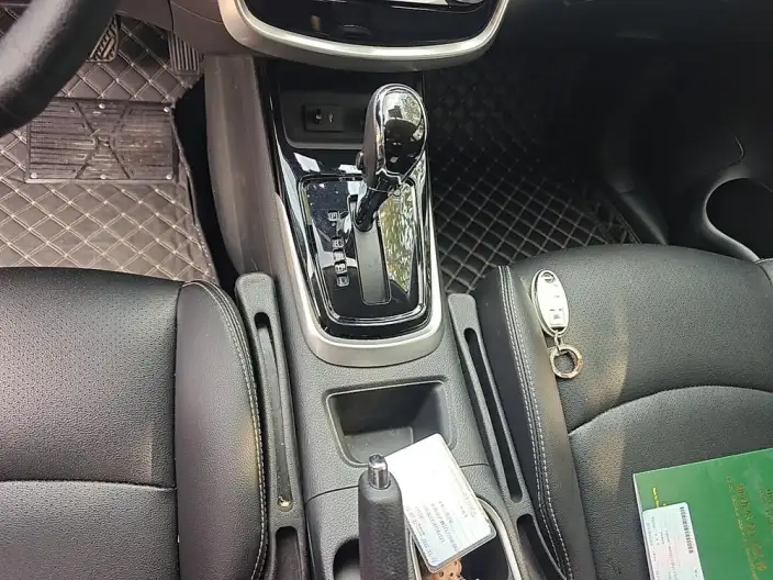 Nissan Tiida 2021 Model 1.6L CVT Zhixing Edition – фото 9