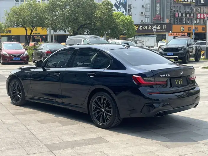 BMW 3 Series 2022 Model 325i M Sports Night Set – фото 5