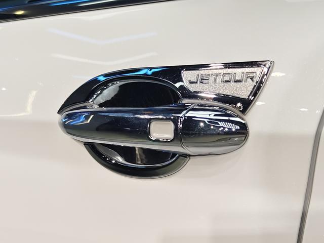 Jetour X70 PLUS 2021 Zhuge 1.6T DCT Wuhou 7-Seater – фото 12