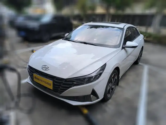 Hyundai Ioniq 2022 Model 1.5L CVT LUX Premium Edition