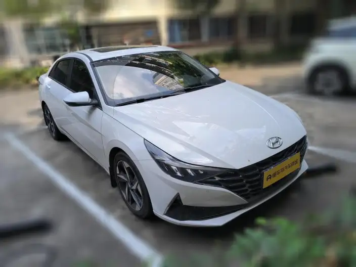 Hyundai Ioniq 2022 Model 1.5L CVT LUX Premium Edition