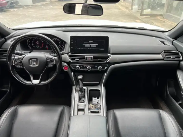 Honda INSPIRE 2022 Model 260TURBO Exquisite Edition – фото 7