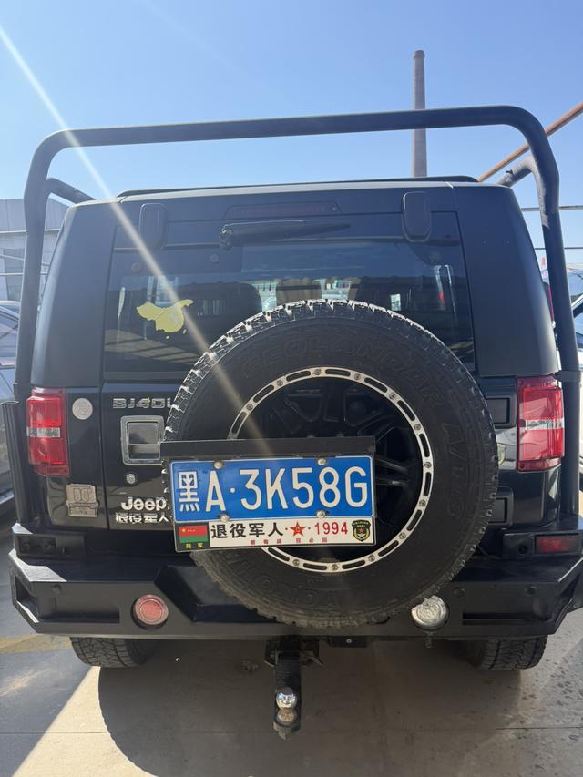 BAIC BJ40 2016 модификация 2.3T автоматическое 4WD Exclusive Edition
