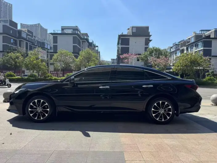Toyota Avalon 2023 Model 2.5L Automatic Deluxe Edition