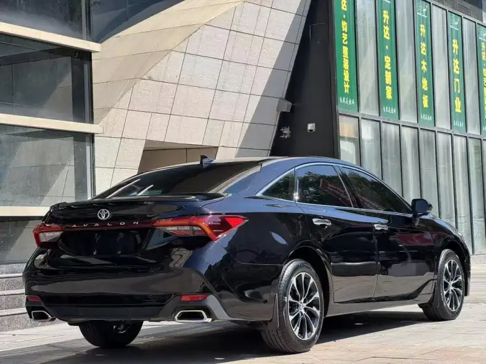 Toyota Avalon 2023 Model 2.5L Automatic Deluxe Edition – фото 7