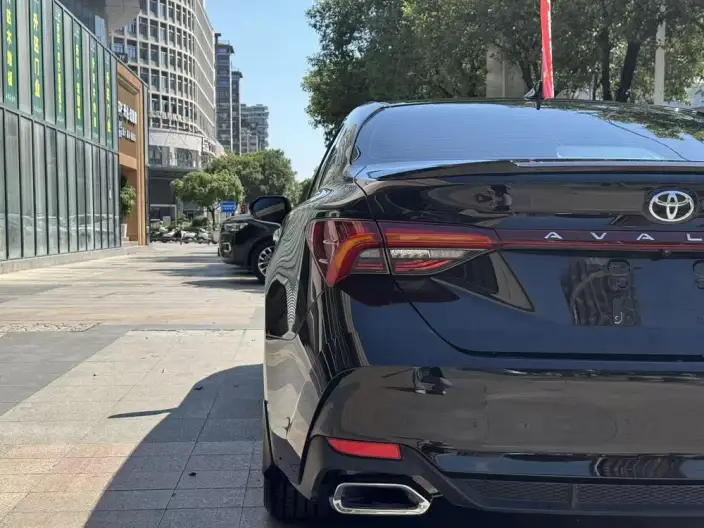 Toyota Avalon 2023 Model 2.5L Automatic Deluxe Edition – фото 10
