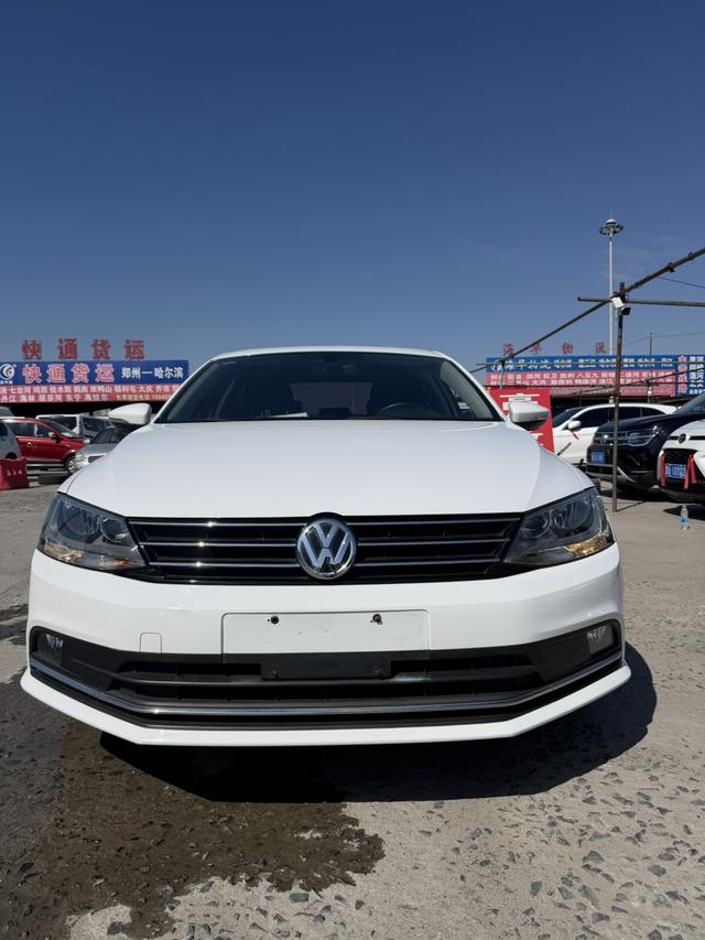 Volkswagen Sagitar 2017 модификация 180TSI автоматическое Leading – фото 2