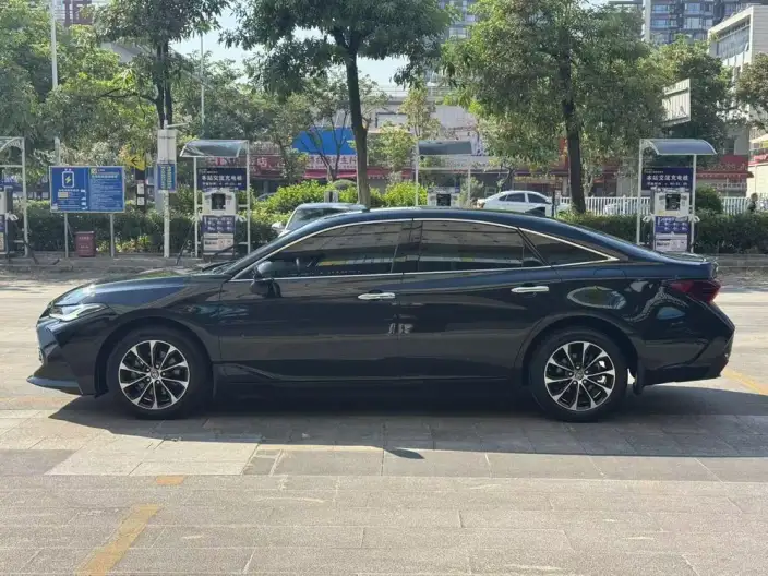 Toyota Avalon 2022 Model 2.5L Deluxe Edition