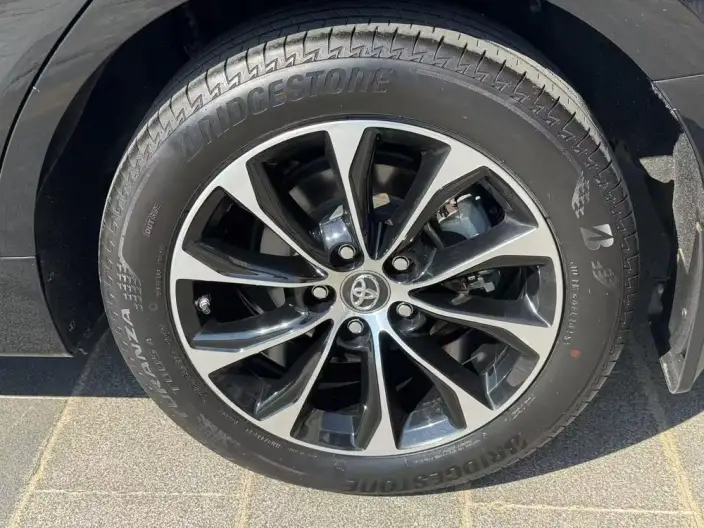 Toyota Avalon 2022 Model 2.5L Deluxe Edition – фото 9