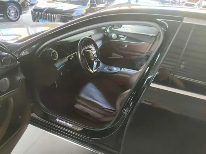 Mercedes-Benz E-Class 2022 Model Facelift II E 300 L Luxury Model sedan – фото 7