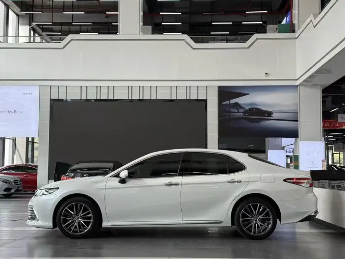Toyota Camry 2023 Model 2.5G Deluxe Edition
