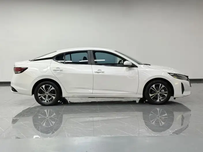 Nissan Sylphy 2023 Model 1.6L CVT Yuexiang Edition – фото 8