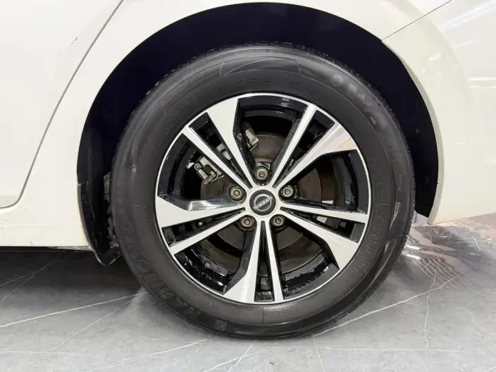 Nissan Sylphy 2023 Model 1.6L CVT Yuexiang Edition – фото 9