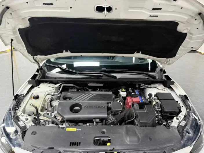 Nissan Sylphy 2023 Model 1.6L CVT Yuexiang Edition – фото 10