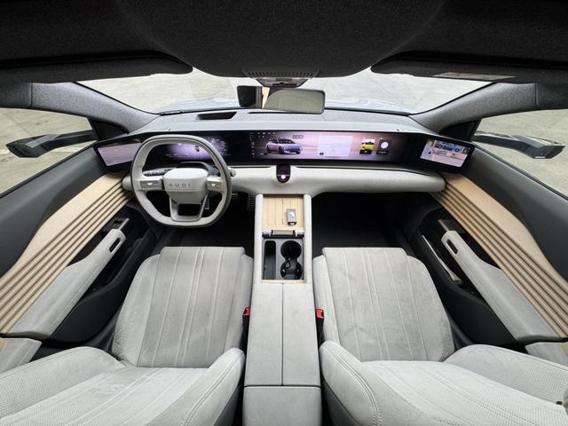 AUDI E5 Sportback 2026 модификация Flagship quattro тип – фото 15
