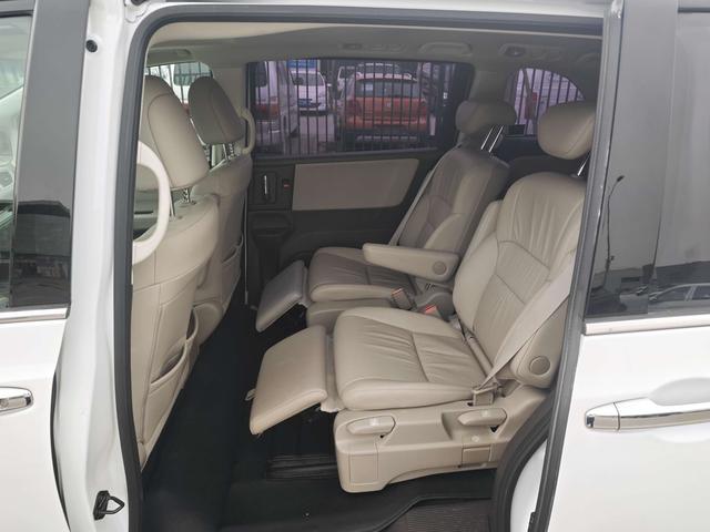 Honda Odyssey 2015 Facelift 2.4L Luxury – фото 5