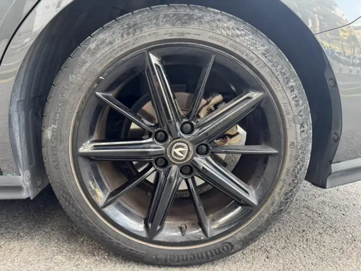 Changan UNI-V 2022 Model 1.5T Smart Pilot Model – фото 9