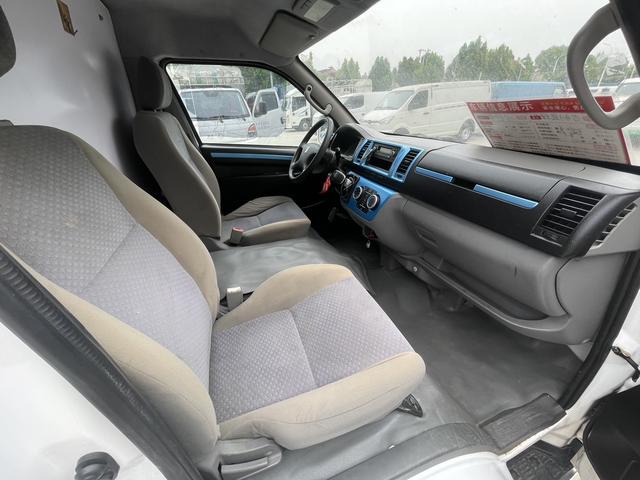 Yuancheng Remote E6 2022 Van Truck Low Roo f Ningde Times 50.23kWh – фото 6