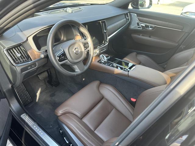 Volvo S90 PHEV 2024 модификация T8 4WD Long Battery Li f e Pro Smart Elegance Deluxe Edition – фото 4