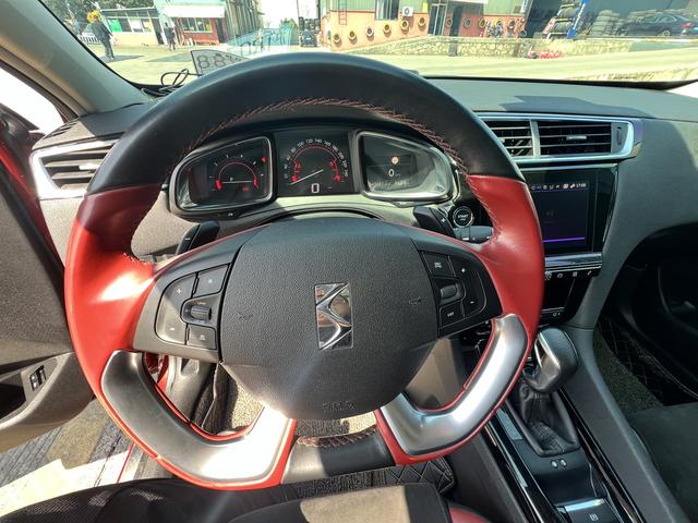DS 6 Модель 2018 года 30THP P-Line Sport Sport – фото 12