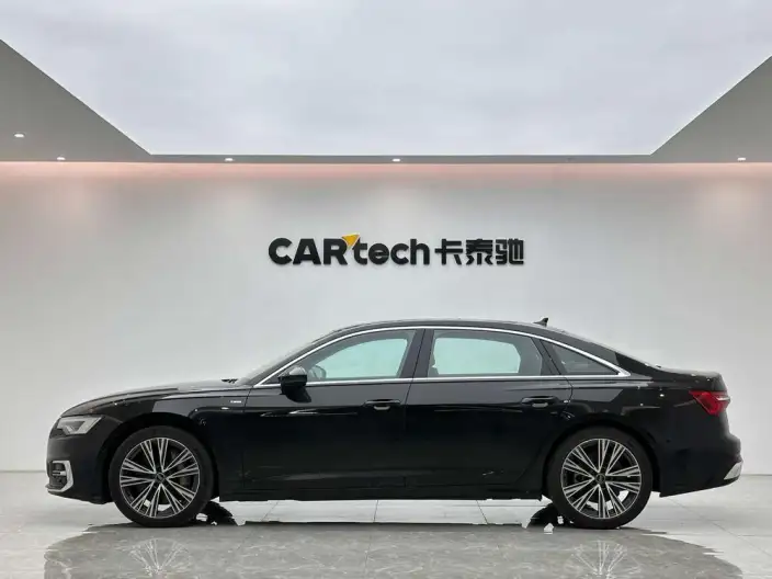 Audi A6L 2022 Model 55 TFSI quattro Exclusive Dynamic Model