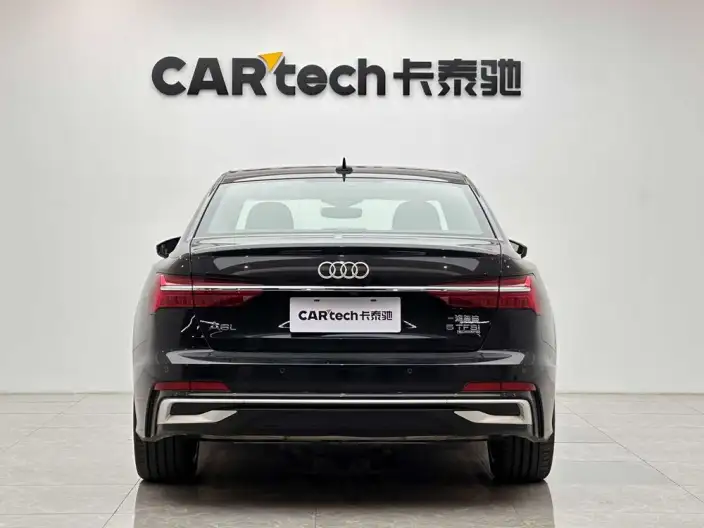 Audi A6L 2022 Model 55 TFSI quattro Exclusive Dynamic Model – фото 6