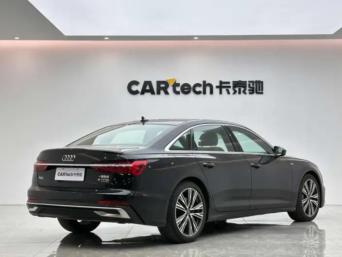Audi A6L 2022 Model 55 TFSI quattro Exclusive Dynamic Model – фото 7
