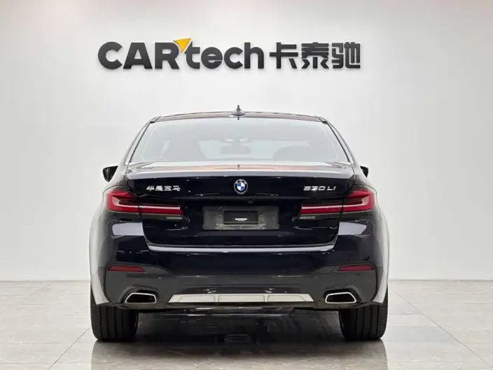 BMW 5 Series 2023 Model 530Li Exclusive Model M Sports Set – фото 6