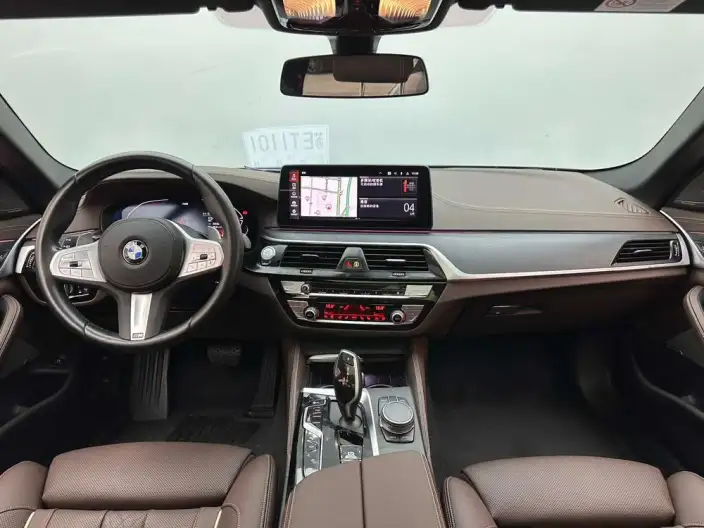 BMW 5 Series 2023 Model 530Li Exclusive Model M Sports Set – фото 10