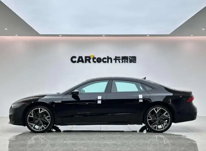 Audi A7 L 2023 Model 45 TFSI quattro S-line Black Samurai Edition