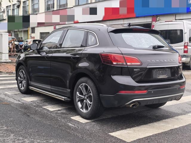 BORGWARD BX7 Модель 2018 года 28T 2WD Premium 5 seat National V – фото 9