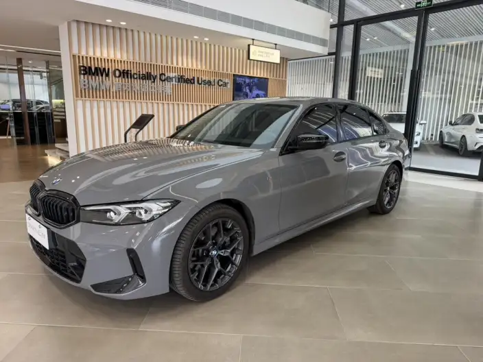 BMW 3 Series 2025 Model 330Li M Sports Night Set