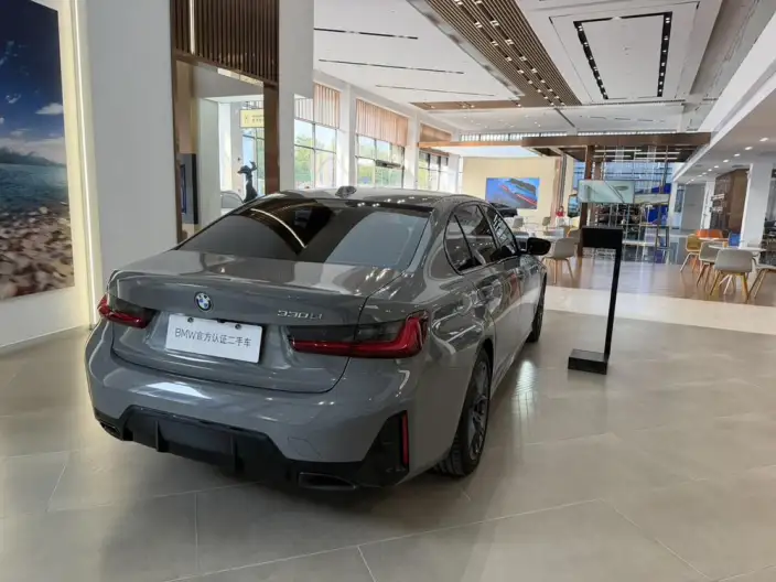 BMW 3 Series 2025 Model 330Li M Sports Night Set – фото 6